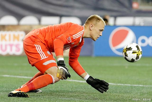 赛地聚焦——荷甲赛前热度飙升;奥兰多魔术临场应变;赛场秩序良好;数据趋势出现新变化的简单介绍 赛地聚焦——荷甲赛前热度飙升;奥兰多魔术临场应变;赛场秩序良好;数据趋势出现新变化的简单介绍