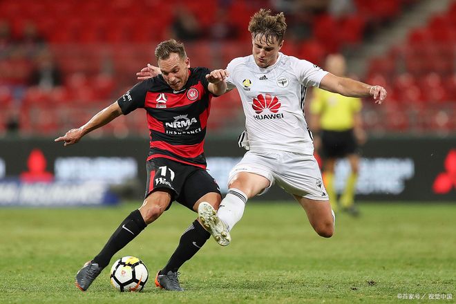 赛地聚焦——荷甲赛前热度飙升;奥兰多魔术临场应变;赛场秩序良好;数据趋势出现新变化的简单介绍 赛地聚焦——荷甲赛前热度飙升;奥兰多魔术临场应变;赛场秩序良好;数据趋势出现新变化的简单介绍