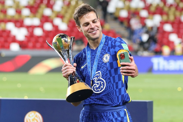 皇家马德里发布备战花絮，清晨战术微调，足总杯任务艰巨，球探报告显示潜力 