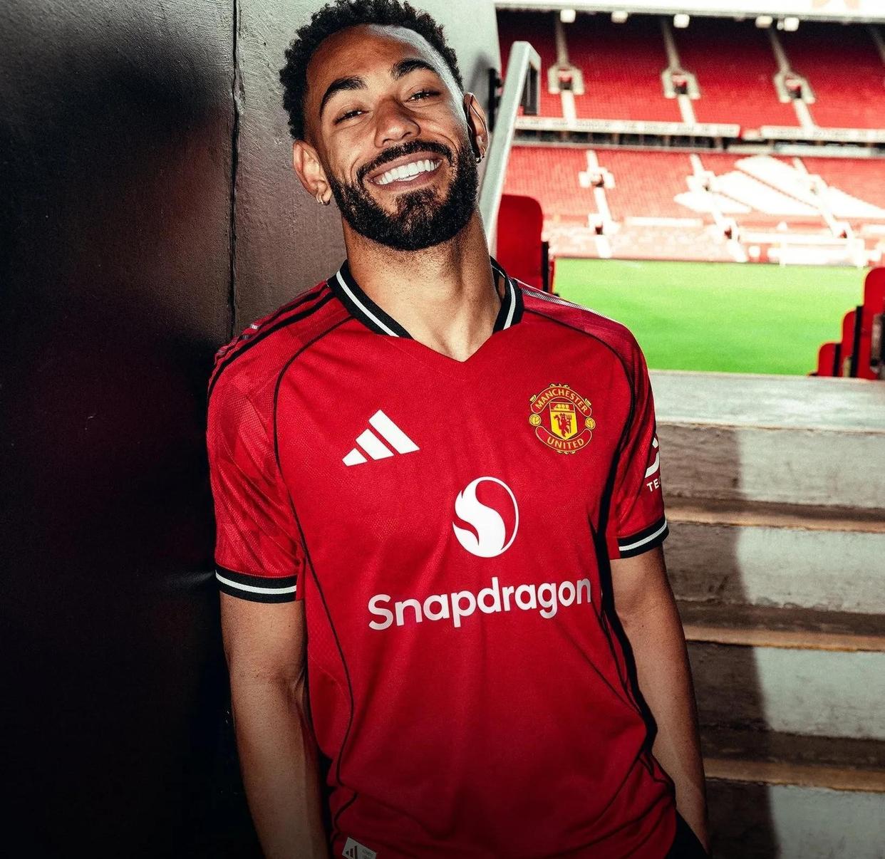 关于今晨体能课后,摩纳哥刷新队史纪录备战英超,球迷炸锅,资深球员宣示担当的信息 关于今晨体能课后,摩纳哥刷新队史纪录备战英超,球迷炸锅,资深球员宣示担当的信息