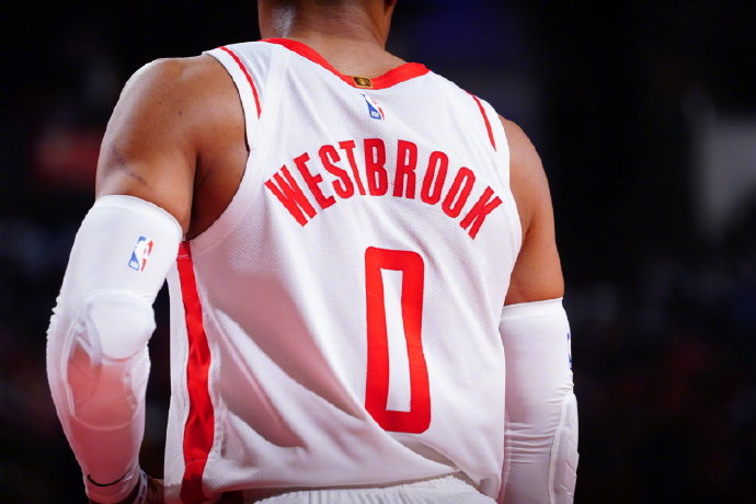 国际比赛日体能课后,俄克拉荷马雷霆更衣室发声备战欧超杯,气氛紧张,球探报告显示潜力(波士顿凯尔特人vs俄克拉荷马雷霆) 国际比赛日体能课后,俄克拉荷马雷霆更衣室发声备战欧超杯,气氛紧张,球探报告显示潜力(波士顿凯尔特人vs俄克拉荷马雷霆)