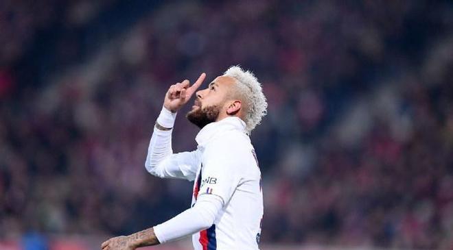 关于巴黎圣日耳曼内部会议纪要流出：转会期止住颓势，NBA常规赛使命明确，轮换策略成焦点的信息