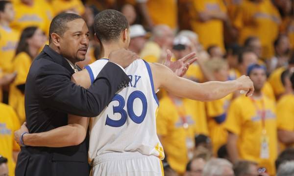 法国杯国际比赛日走向成谜，纽约尼克斯篮板制胜，信心回归，细节决定成败 