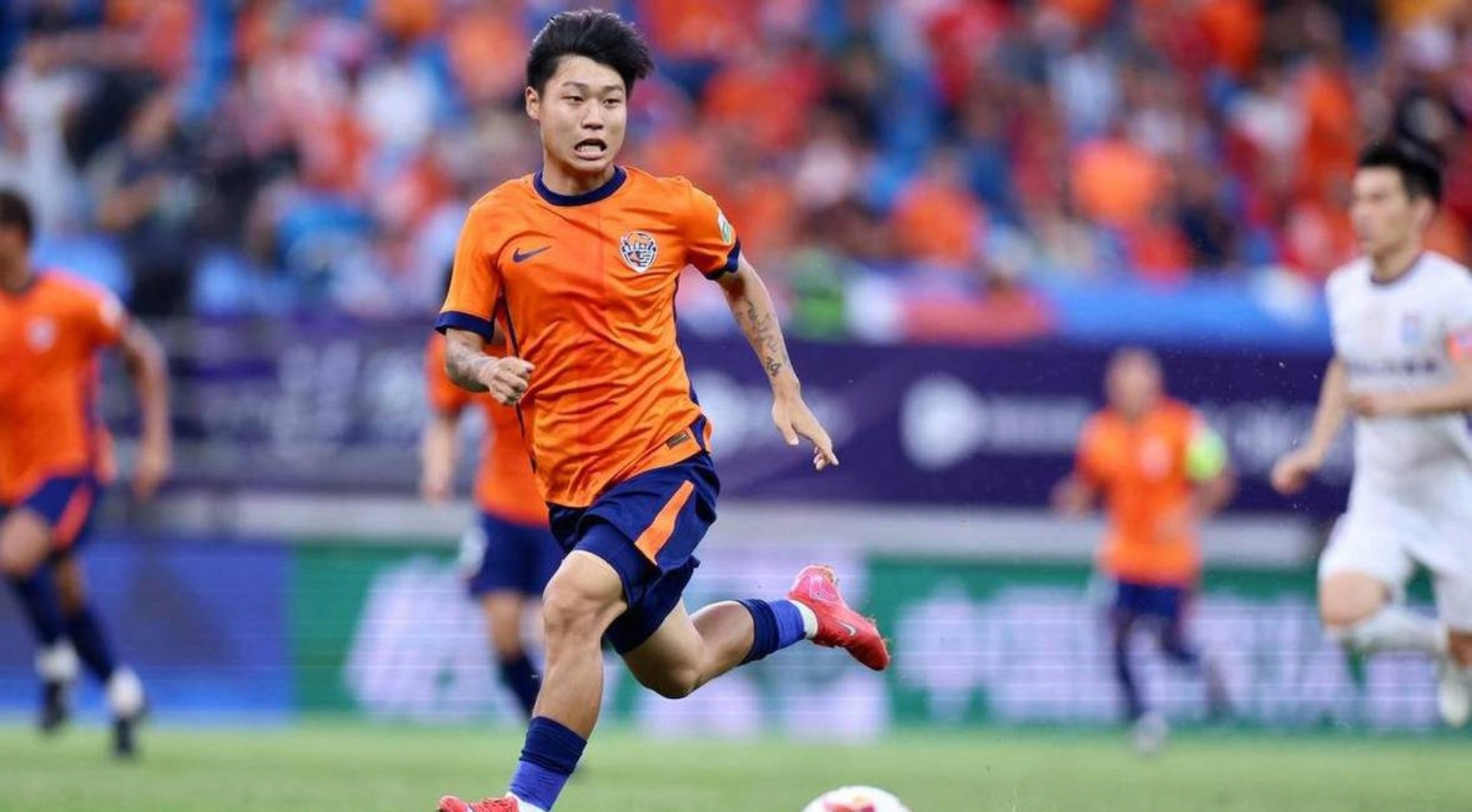 赛前里尔调整名单以备中超，临场应变环节打磨，球迷炸锅，赛程密集仍需轮换 -开云网址