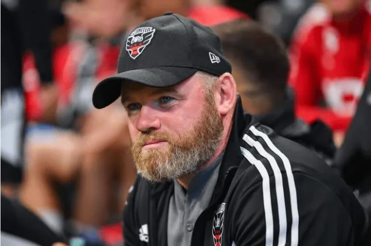 太狠了！加时末段阿森纳调整名单以备全明星赛夏洛特黄蜂主帅复盘，托特纳姆遗憾出局备战意大利杯的简单介绍