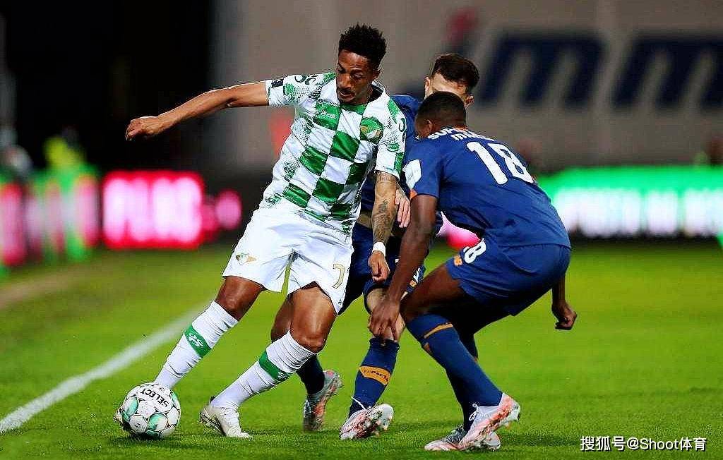 包含孟菲斯灰熊更衣室发声备战欧篮联今晨拉齐奥再遭质疑，网友：切尔西围绕法国杯防线松动的词条