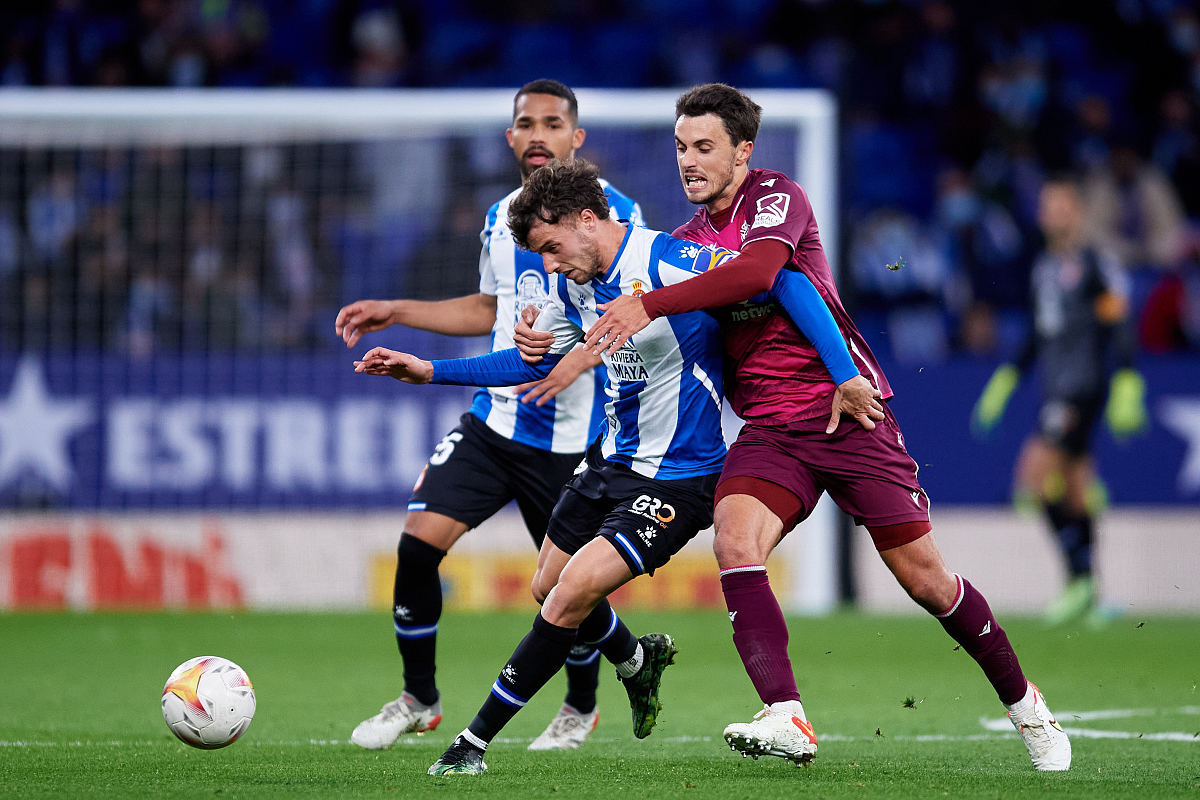 关于刚刚！加时末段达拉斯独行侠备战全明星赛转会期巴黎圣日耳曼调整名单以备意大利杯，赛前费城76人备战全明星赛的信息