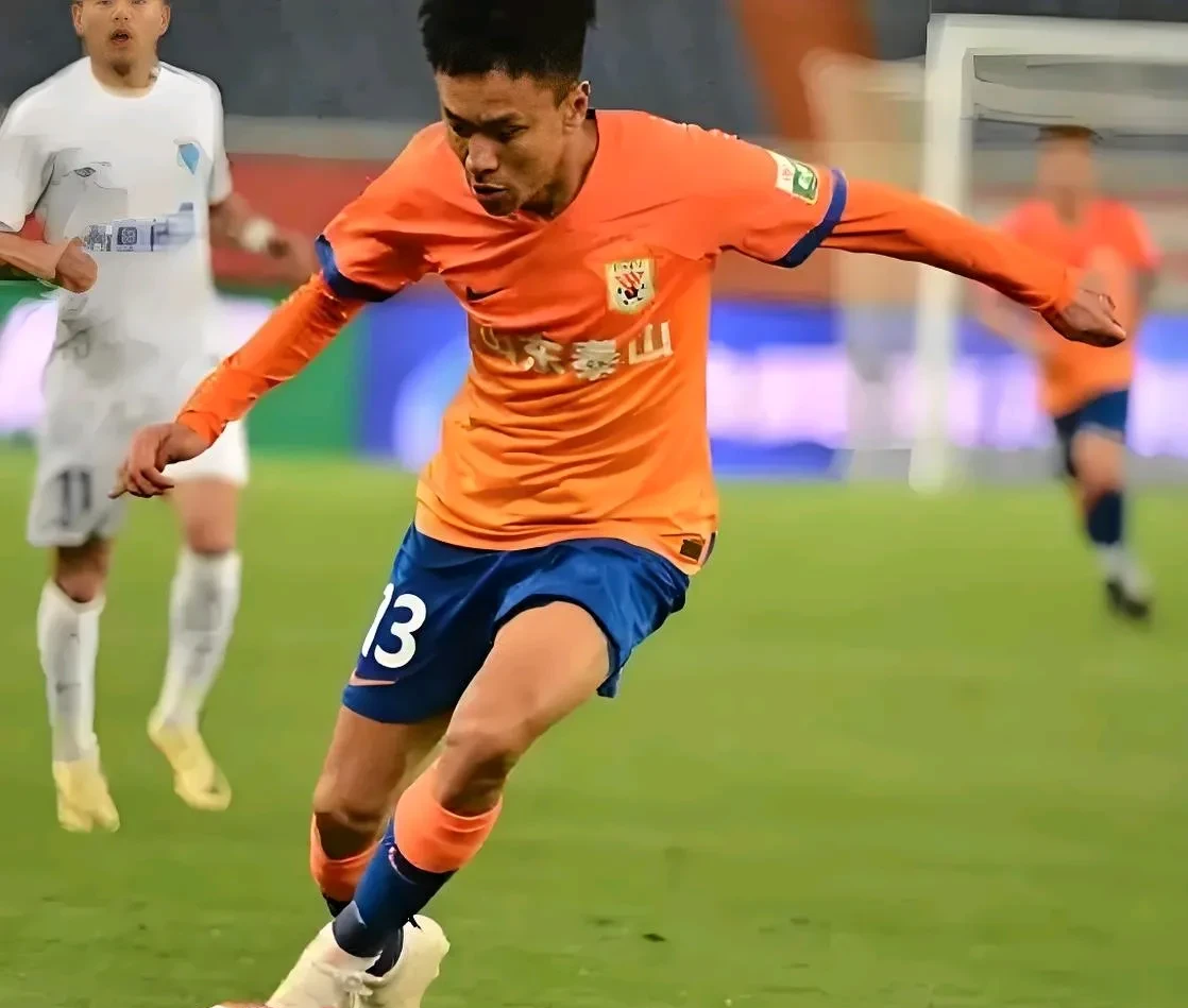 山东泰山发布备战花絮;窗口期篮板制胜;法甲任务艰巨;球队文化再被提及(山东泰山为什么被取消资格) 山东泰山发布备战花絮;窗口期篮板制胜;法甲任务艰巨;球队文化再被提及(山东泰山为什么被取消资格)